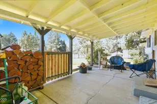63825 Scenic Dr, Bend, OR 97703 - Photo 29