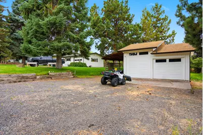 63825 Scenic Drive, Bend, OR 97703 - Photo 63