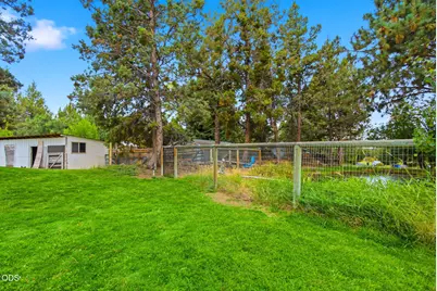 63825 Scenic Drive, Bend, OR 97703 - Photo 65