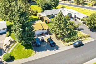 63825 Scenic Dr, Bend, OR 97703 - Photo 45