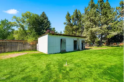 63825 Scenic Drive, Bend, OR 97703 - Photo 37