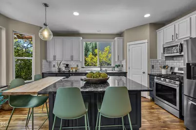 61558 Tall Tree Court, Bend, OR 97702 - Photo 15