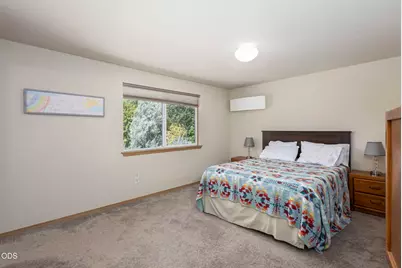 1221 E Evans Creek Road, Rogue River, OR 97537 - Photo 27