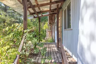 7079 Rogue River Hwy, Rogue River, OR 97537 - Photo 19