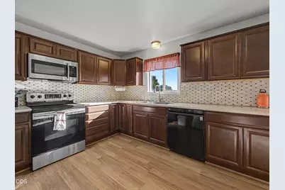 1764 Chinchalla Way, Klamath Falls, OR 97603 - Photo 15