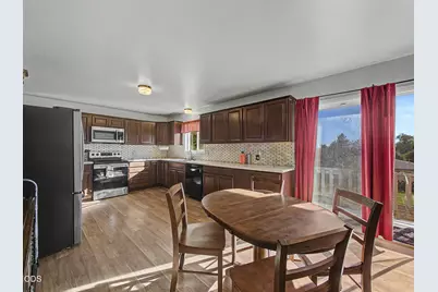 1764 Chinchalla Way, Klamath Falls, OR 97603 - Photo 13