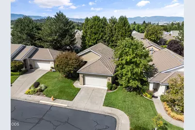 706 Summerwood Drive, Medford, OR 97504 - Photo 31