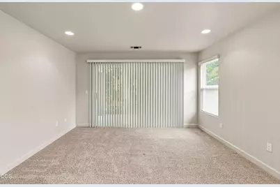 706 Summerwood Drive, Medford, OR 97504 - Photo 17
