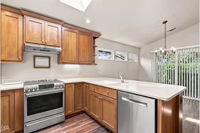 706 Summerwood Drive, Medford, OR 97504 - Photo 13
