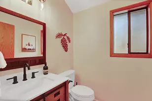 17704 Rogue Ln, Sunriver, OR 97707 - Photo 7