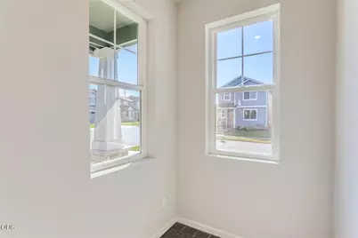 63110 NE Henningsen Pl, Bend, OR 97701 - Photo 9