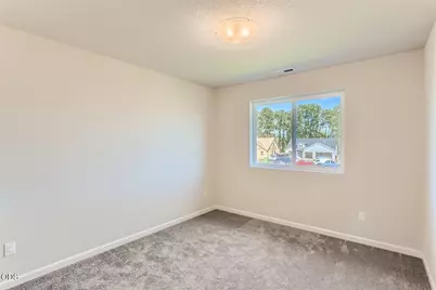 63110 NE Henningsen Pl, Bend, OR 97701 - Photo 15
