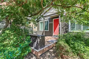 373 Iowa St, Ashland, OR 97520 - Photo 3