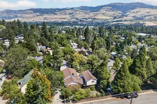 373 Iowa St, Ashland, OR 97520 - Photo 39