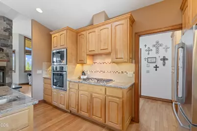 373 SE Manzanita Drive, Madras, OR 97741 - Photo 13
