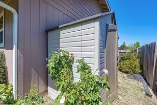 2713 SW Trinity Way, Grants Pass, OR 97527 - Photo 27