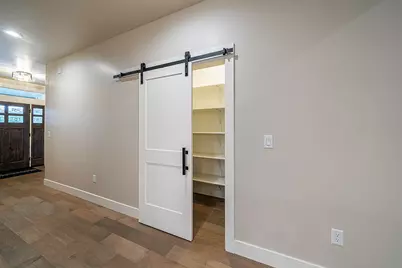 3980 Colorado Drive, Medford, OR 97504 - Photo 11