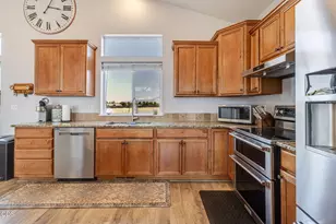 15317 SW Steelhead Rd, Terrebonne, OR 97760 - Photo 19