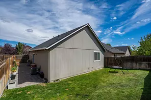 613 SE Glencoe Pl, Bend, OR 97702 - Photo 29