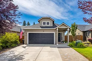 613 SE Glencoe Pl, Bend, OR 97702 - Photo 1
