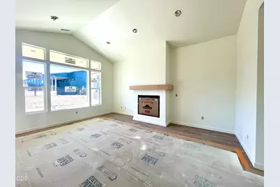351 E Diamond Peak Avenue, Sisters, OR 97759 - Photo 7