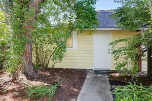 235 Gibson St, Talent, OR 97540 - Photo 35