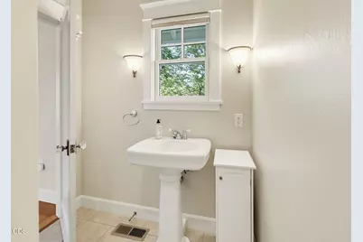 235 Gibson Street, Talent, OR 97540 - Photo 27