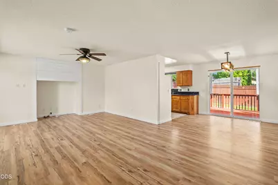 776 NW Carol Drive, Grants Pass, OR 97526 - Photo 7