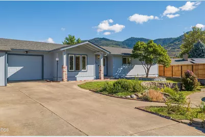 776 NW Carol Drive, Grants Pass, OR 97526 - Photo 41