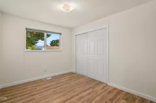 776 NW Carol Dr, Grants Pass, OR 97526 - Photo 21