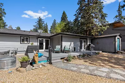 647 NE Lafayette Avenue #A, B, Bend, OR 97701 - Photo 29