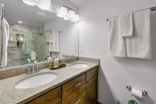 647 NE Lafayette Ave, Bend, OR 97701 - Photo 25