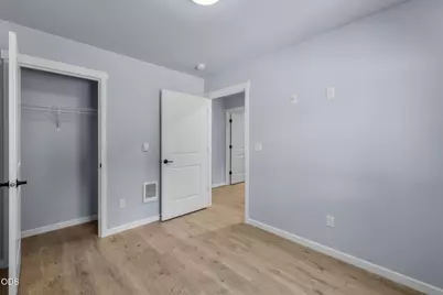 647 NE Lafayette Avenue #A, B, Bend, OR 97701 - Photo 43