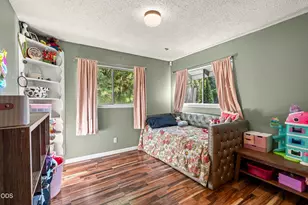 805 Minthorne Rd, Rogue River, OR 97537 - Photo 17