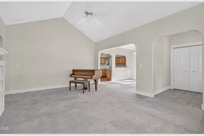 761 Nepenthe Road, Ashland, OR 97520 - Photo 7