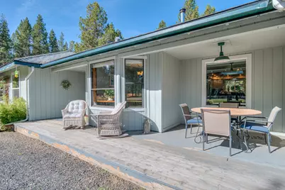 55471 Richard Way, Bend, OR 97707 - Photo 3