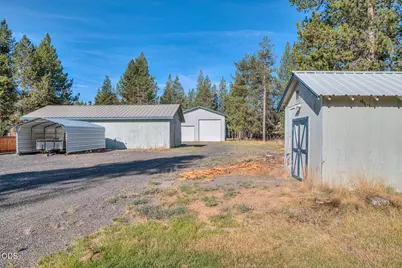 55471 Richard Way, Bend, OR 97707 - Photo 33