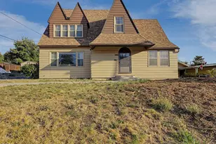 1962 Manzanita St, Klamath Falls, OR 97601 - Photo 3