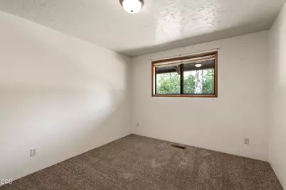 13535 Highway 238, Applegate, OR 97530 - Photo 27