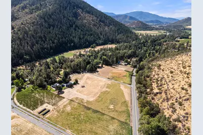 13535 Highway 238, Applegate, OR 97530 - Photo 55