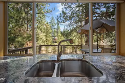 17924 Foursome Lane, Sunriver, OR 97707 - Photo 9