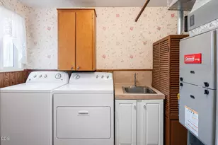 1509 NW 8th St, Redmond, OR 97756 - Photo 23