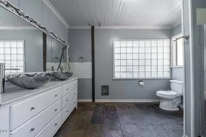 221 Vancouver Avenue, Medford, OR 97504 - Photo 23