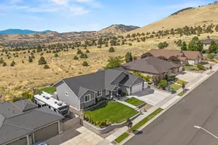 236 Skyridge Dr, Klamath Falls, OR 97603 - Photo 61