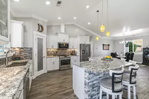 236 Skyridge Dr, Klamath Falls, OR 97603 - Photo 15