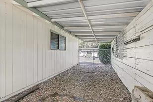 1725 Howell Ave, Medford, OR 97501 - Photo 31