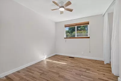 1725 Howell Avenue, Medford, OR 97501 - Photo 21