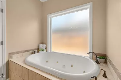 642 Sheffield Drive, Eagle Point, OR 97524 - Photo 19