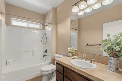 642 Sheffield Drive, Eagle Point, OR 97524 - Photo 13
