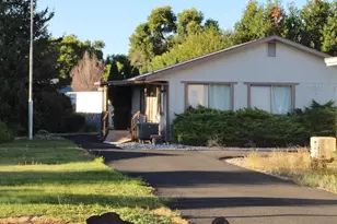3500 Summers Ln, Klamath Falls, OR 97603 - Photo 37